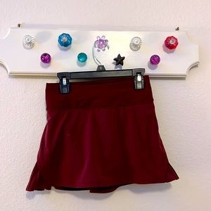 Lululemon size 0 skirt- Play Off the Pleats Mid-Rise Skirt